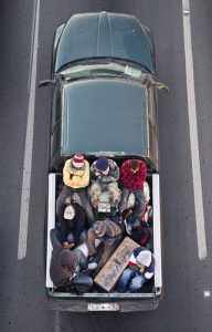 026_Car-Poolers_12