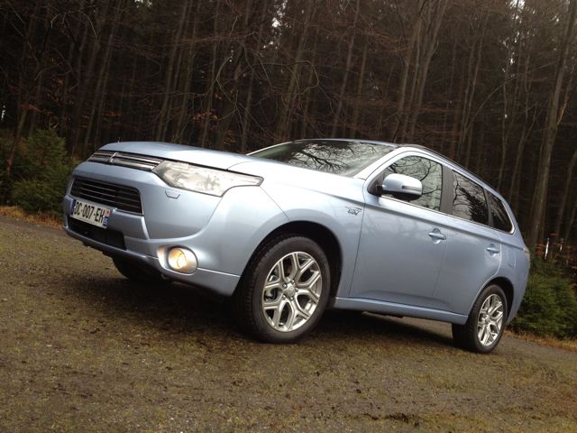 Mitsubishi Outlander Mitsubishi Outlander