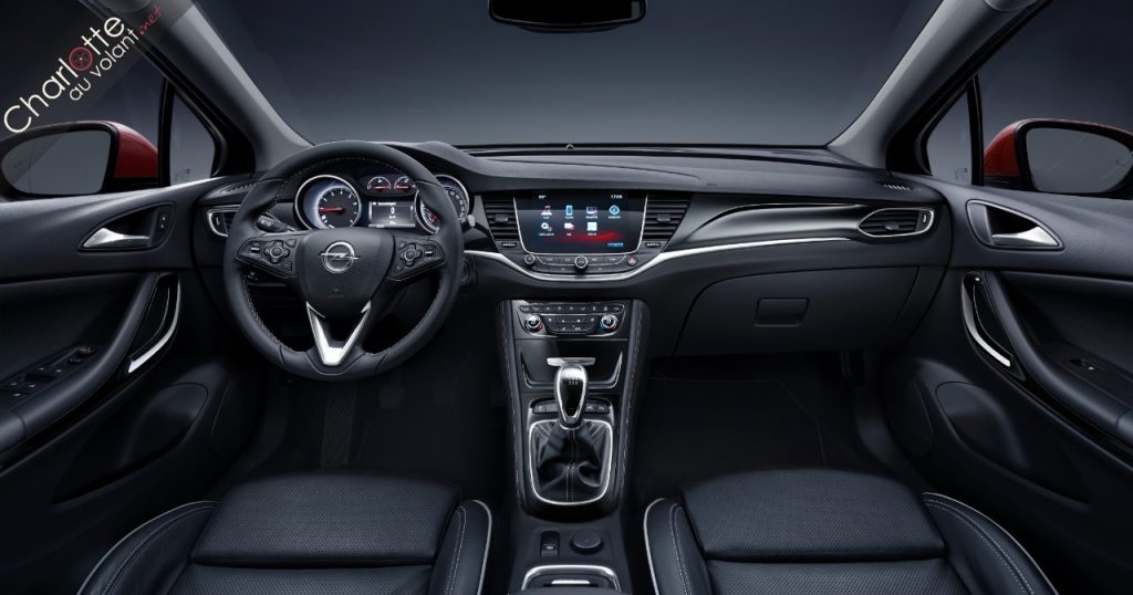 Nouvelle-Opel-Astra habitacle