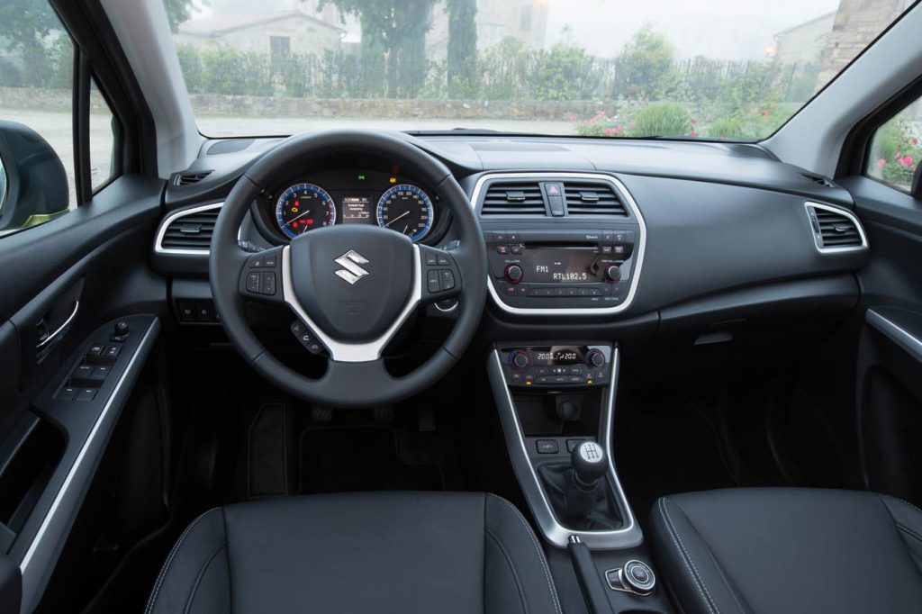 suzuki_sx4_s_cross_502