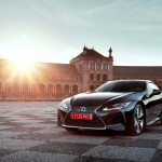 Le futur coupé Lexus LC chaussé par Bridgestone Bridgestone