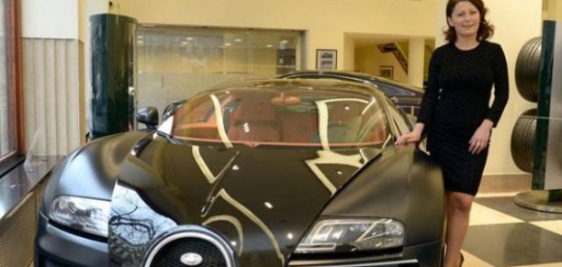 Voiture femme
